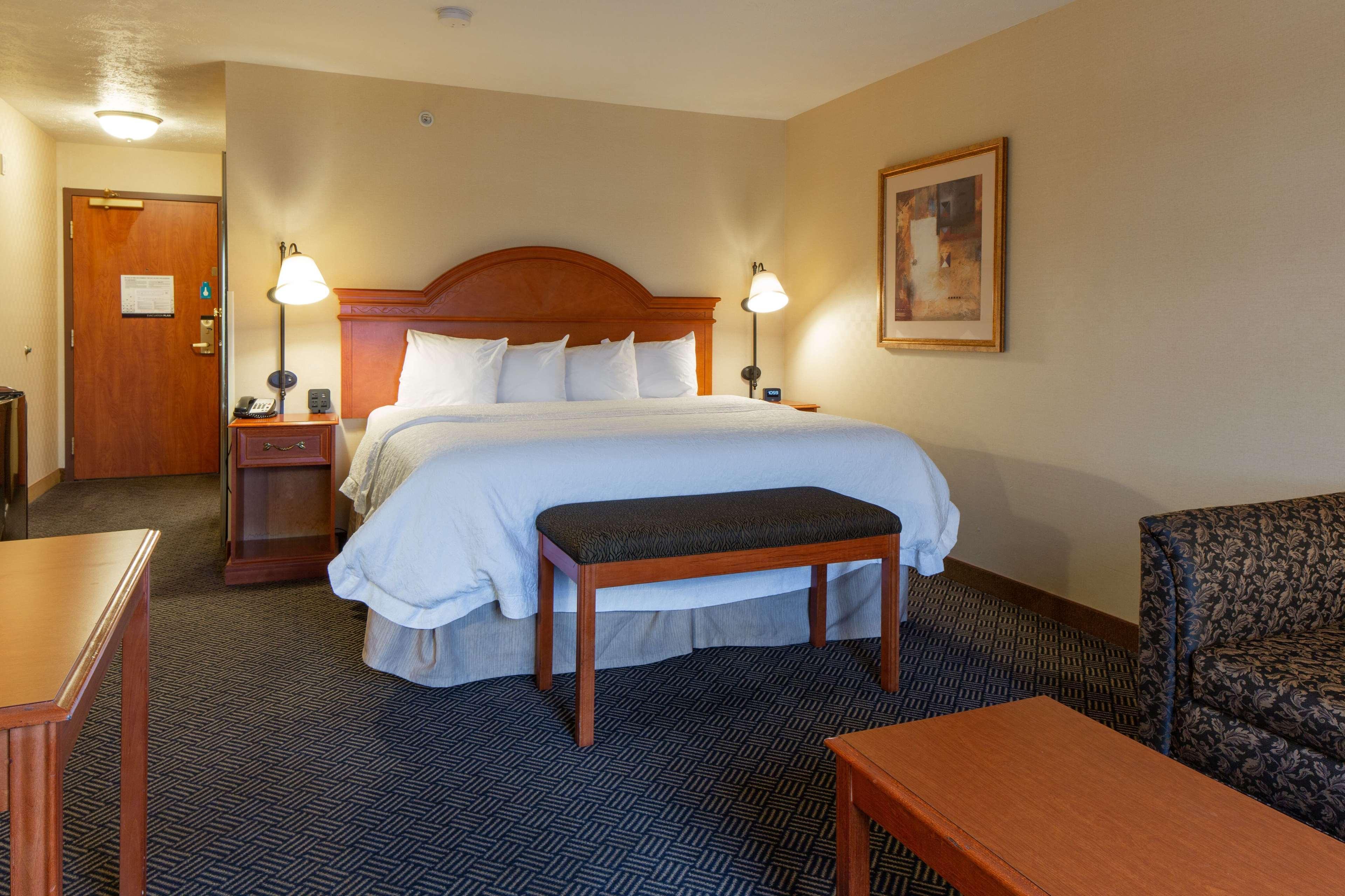 Hampton Inn Waterloo Extérieur photo