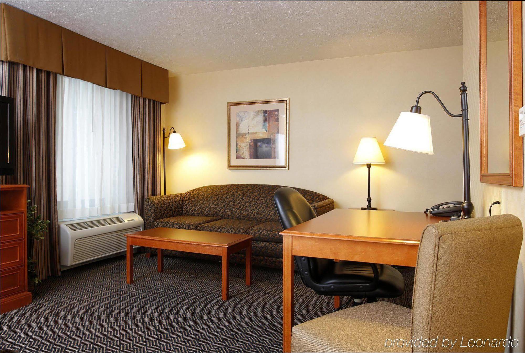 Hampton Inn Waterloo Extérieur photo